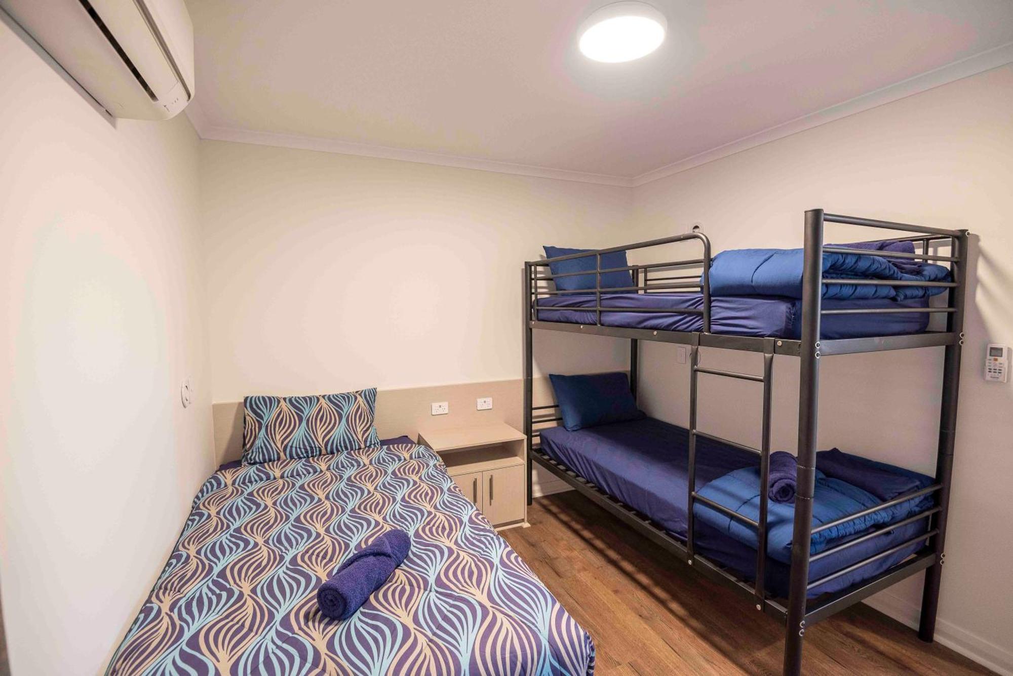 Hotel Tom Price Tourist Park Zewnętrze zdjęcie